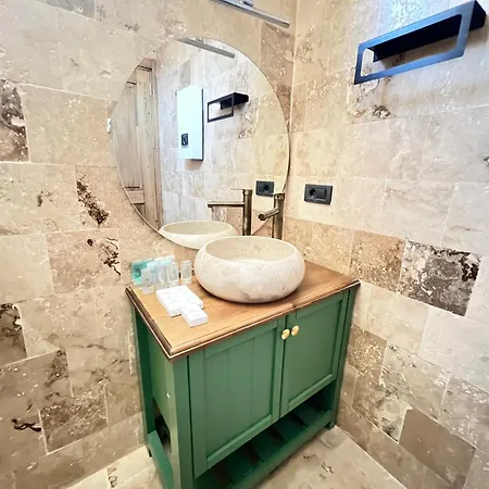 Aden Garden Ξενοδοχείο *