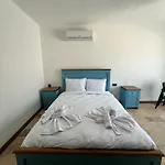 Hotel Aden Garden