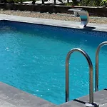 Aden Garden Hotel *