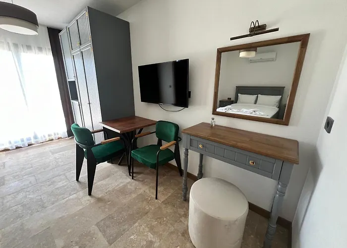 Aden Garden Hotel Çeşme